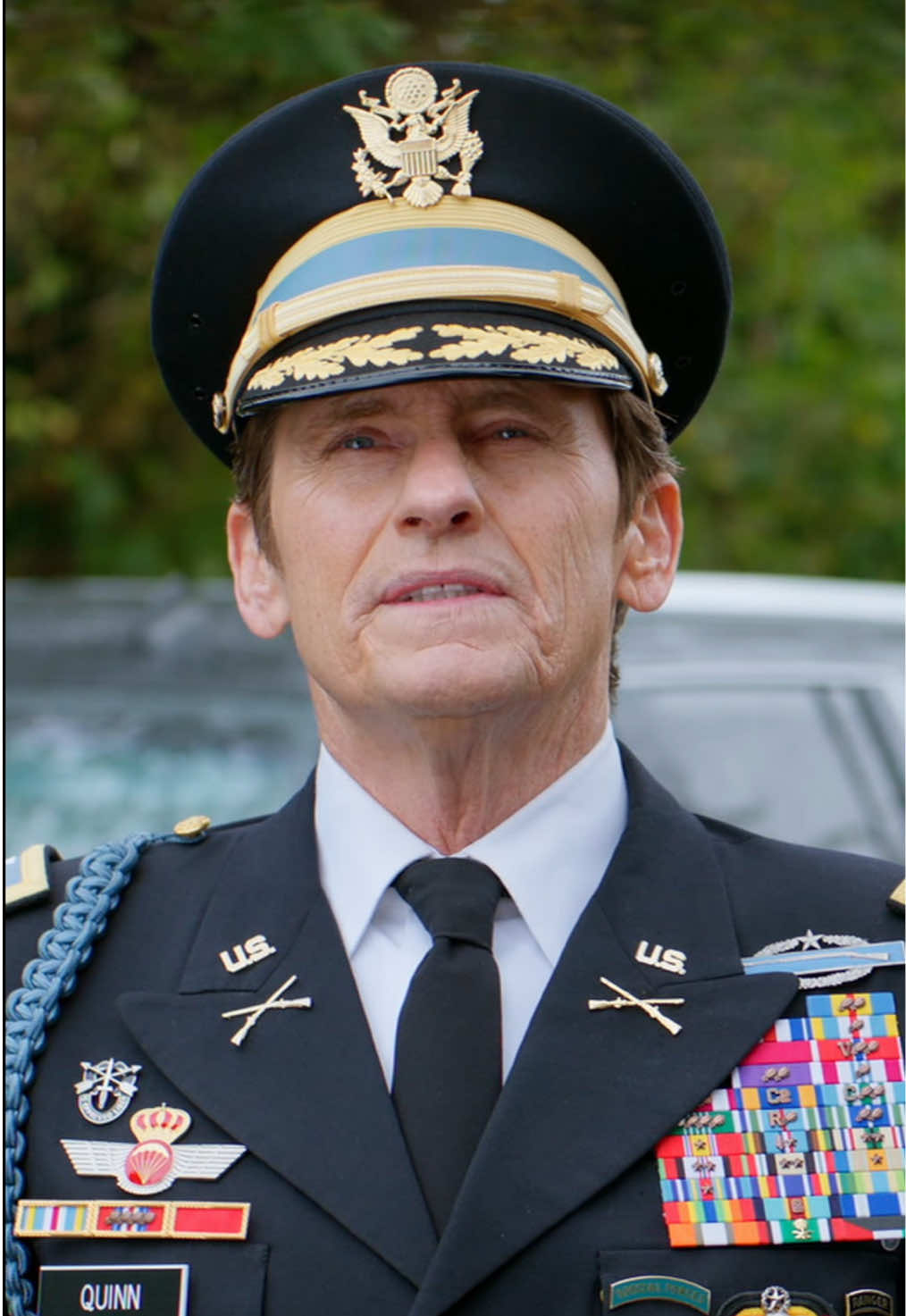 here's my holiday treat to you: a first look at #goingdutchfox! watch the series premiere thursday, january 2 on @FOXTV, next day on @hulu ⭐️ #denisleary #dannypudi #newshow #military #soldier #netherlands #dutch #army