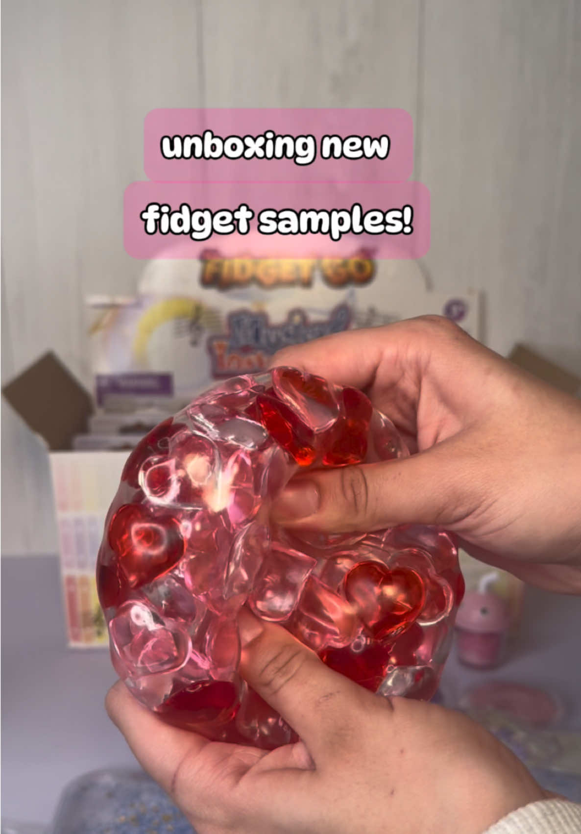 unboxing all of the fidget samples to see if i like them! do you like any of them? 😁 #fidgets #asmr #fidgetfetti #unboxing #fidgettoys #haul 