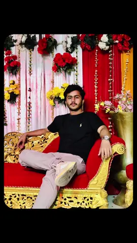 Whatsapp ka DP ma achy lag rahy ho #CapCut #fyp 