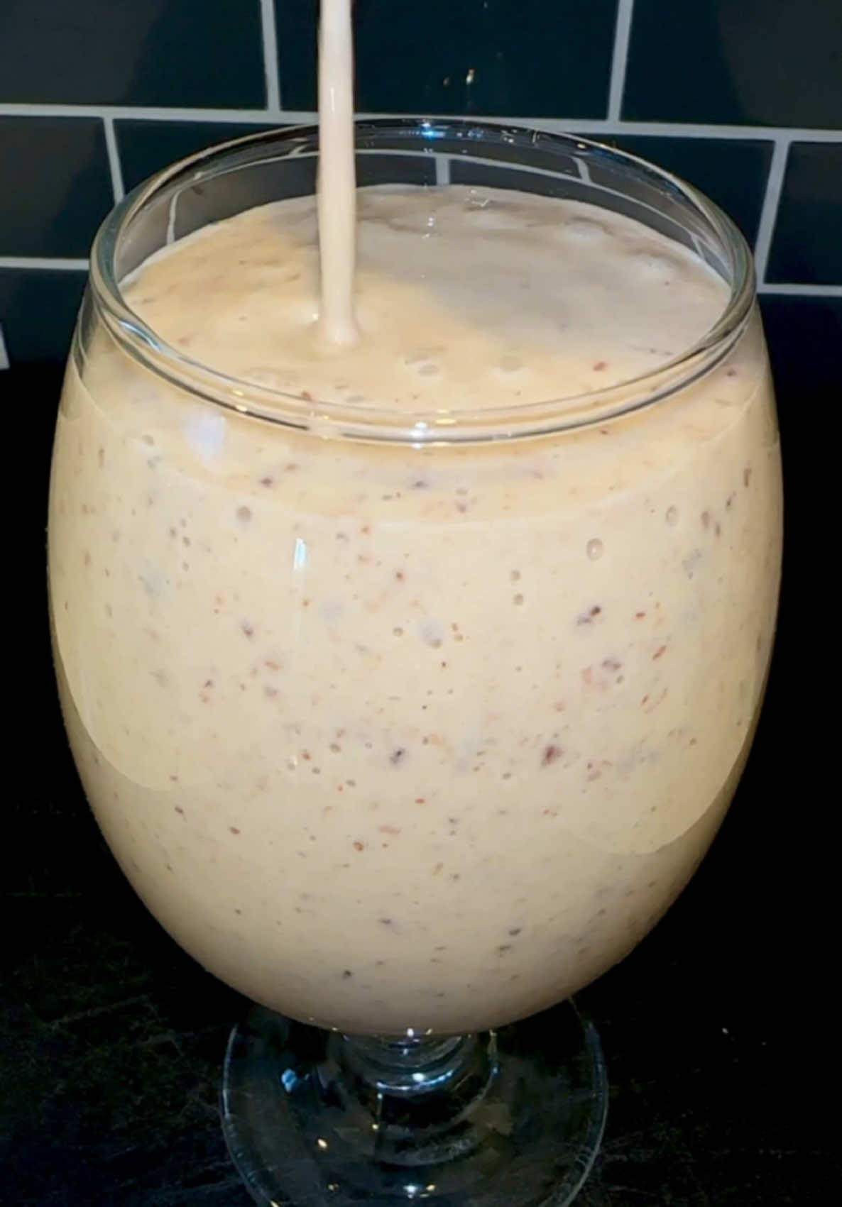 Healthy Banana Shake #healthy #smoothie #fyp #viralvideo #tiktokfood #foru #Recipe #foryourpage 