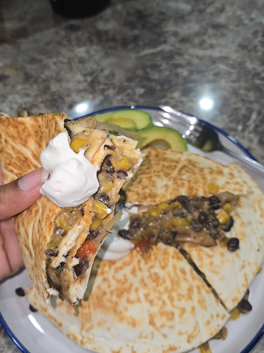 Vegan Quesadilla  - #homecooking #vegan #veganrecipes #veganmeals #veganquesadilla #avocado #blackbeans #quesadilla #sourcream  #wegotfoodathome #hometiktok #foodtiktok #sofrito #cookingfromscratch #homecookmeals #blackgirltiktok #dominican #crucian #cruzan #caribbeancooking #caribbeanfood #virginislands🇻🇮 #virginisland #dominica 