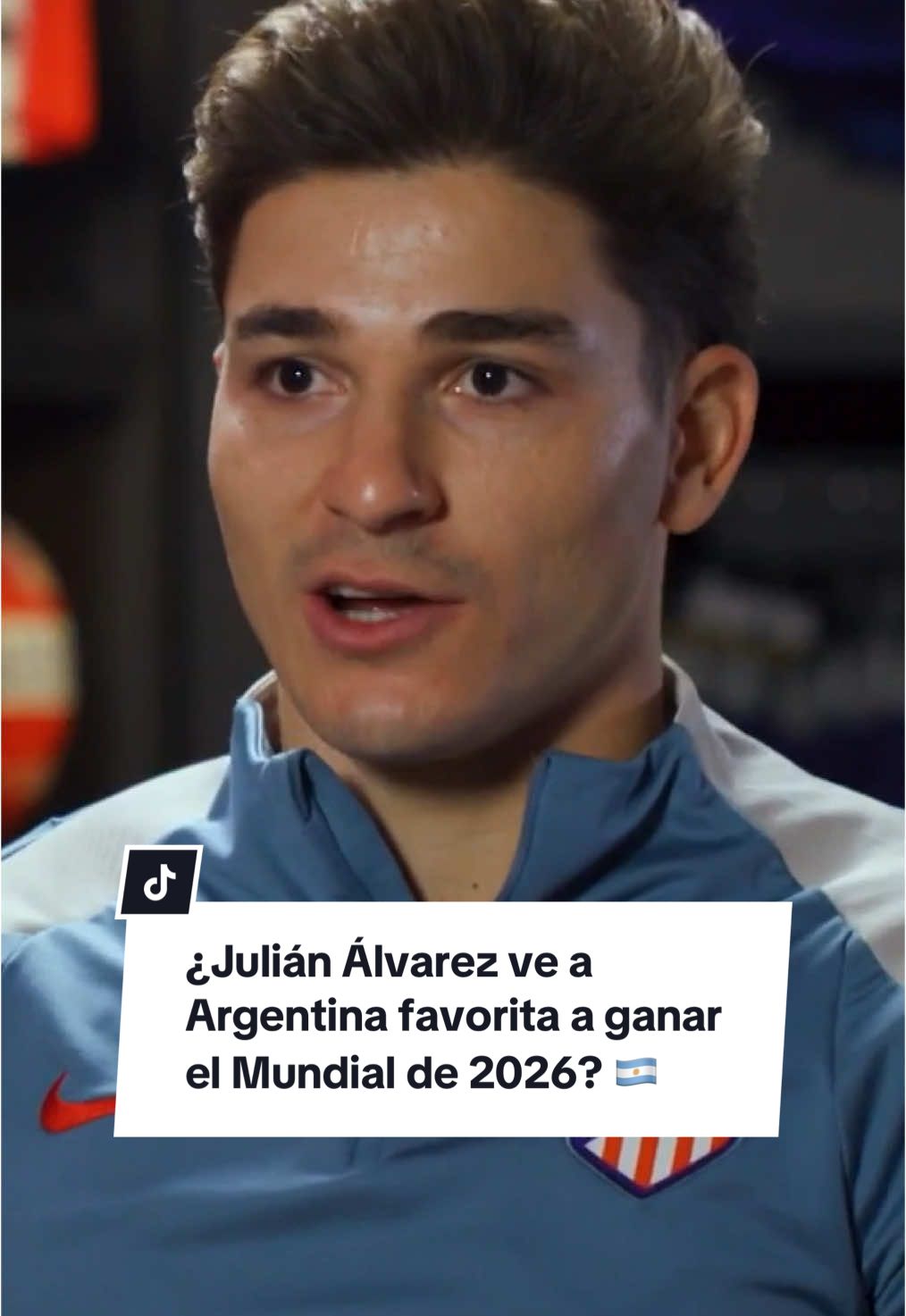 ¿Argentina es favorita a ganar el Mundial de 2026? 🏆🇦🇷 Esto le respondió Julián Álvarez en exclusiva a @Maxi Rodriguez 🎙️ La entrevista completa en nuestro canal de YouTube 🎥 youtube.com /sports #MaxiRodriguez #JulianAlvarez #Argentina #futbol #SeleccionArgentina