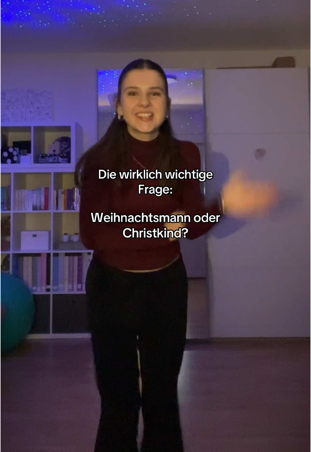 Ja, den Text kann ich nicht #christmas #weihnachten #frage #kommentare #traditions #helenaclear #christkind #weihnachtsman 