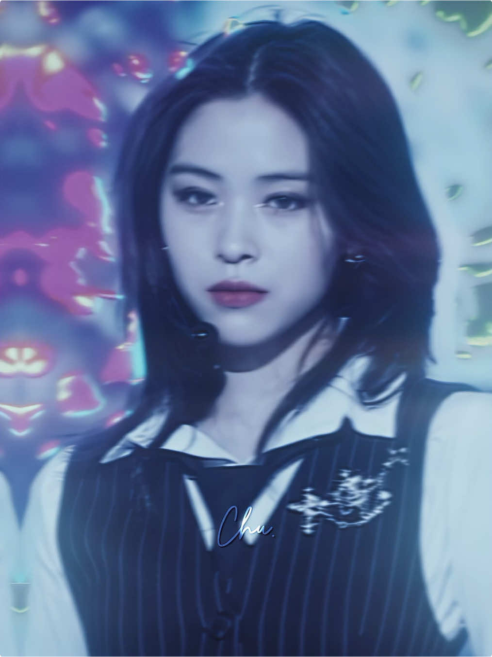 Need her fresh jawline to slice me 😮‍💨 #ryujin #ryujinitzy #shinryujin #itzy 