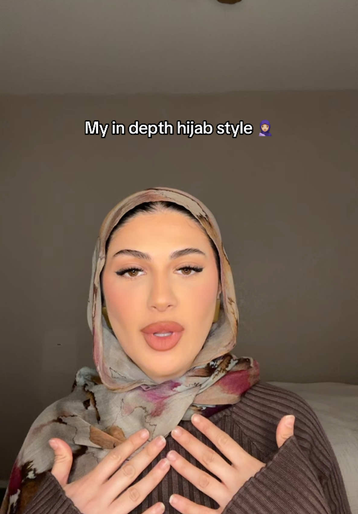 This one is for all my hijabi girlies out there 🫶🏼#hijabstyle #hijabtutorial #hijabi #hijabitiktok #arab #modestfashion #hijabigirl #hijabstyling 