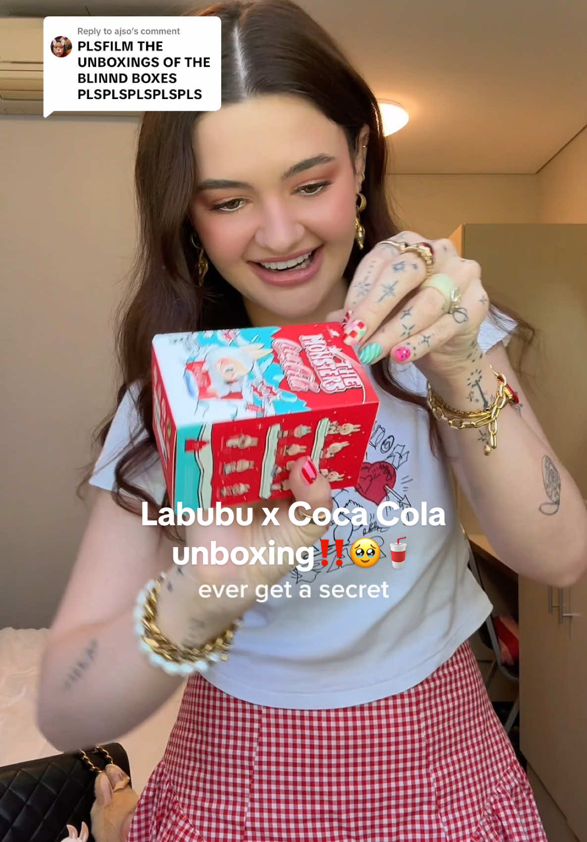 Replying to @ajso OMFG I have never guessed this many correctly before EVER 😳😳😳😳😳 I’m psychic I suppose 😇✨✨✨ #popmart #labubu #labubuxcocacola #blindbox #blindboxopening #blindboxunboxing @POP MART AU @POP MART 