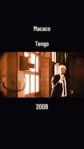 Tengo y lo que tengo lo mantengo a base de amor y fe Siento que si no estás no corre el viento, quizás afuera si, pero no dentro de mi Vengo sin maletas, con lo puesto y esta canción mi remedio vitamina pal' vivir Vuelvo y a teneros, si estás lejos como el trueno cuando pasas junto a mi La melodia de una rumba Me dijo el secreto no esta en la tumba Si no en el vivir Y viviendo a todo trapo Olvidé caminar despacio y las heridas De mis pies en ti No cantaré a lo que desconozco Solo a lo que entro en el fondo Como el poso del vino que bebí Y antes de emborracharme Brindaré mirando a tus ojos Y gritaré el secreto es el amor Que siento por ti… #musica #rumba #españa #barcelona #funk #pop #rock #multicultural #2000s #2009 #motivation #motivacional #motivacionpersonal #fyp #parati #tengo #amor #mtv #los40 