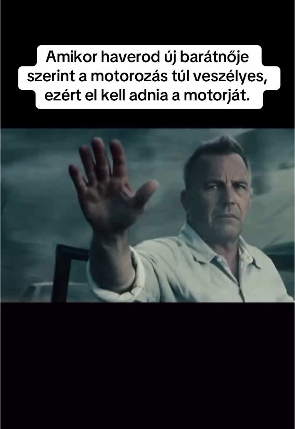 Egy bajtárssal ismét kevesebb 🫡 #motor #Motorsport #motorbike #motorcycle #motorozás #motorosok #rider #biker #bikersoftiktok #meme #vicces #fyp #bikerlife #girlfriend #funny #nekedbelegyen 