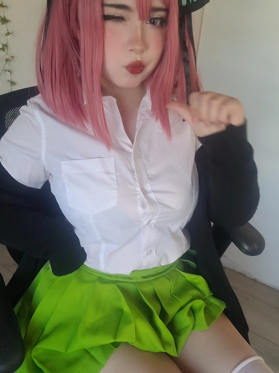 pense q habia cortado el audio xd #ninonakano #ninonakanocosplay #ninocosplay #cosplay #animecosplay #quintessentialquintuplets 