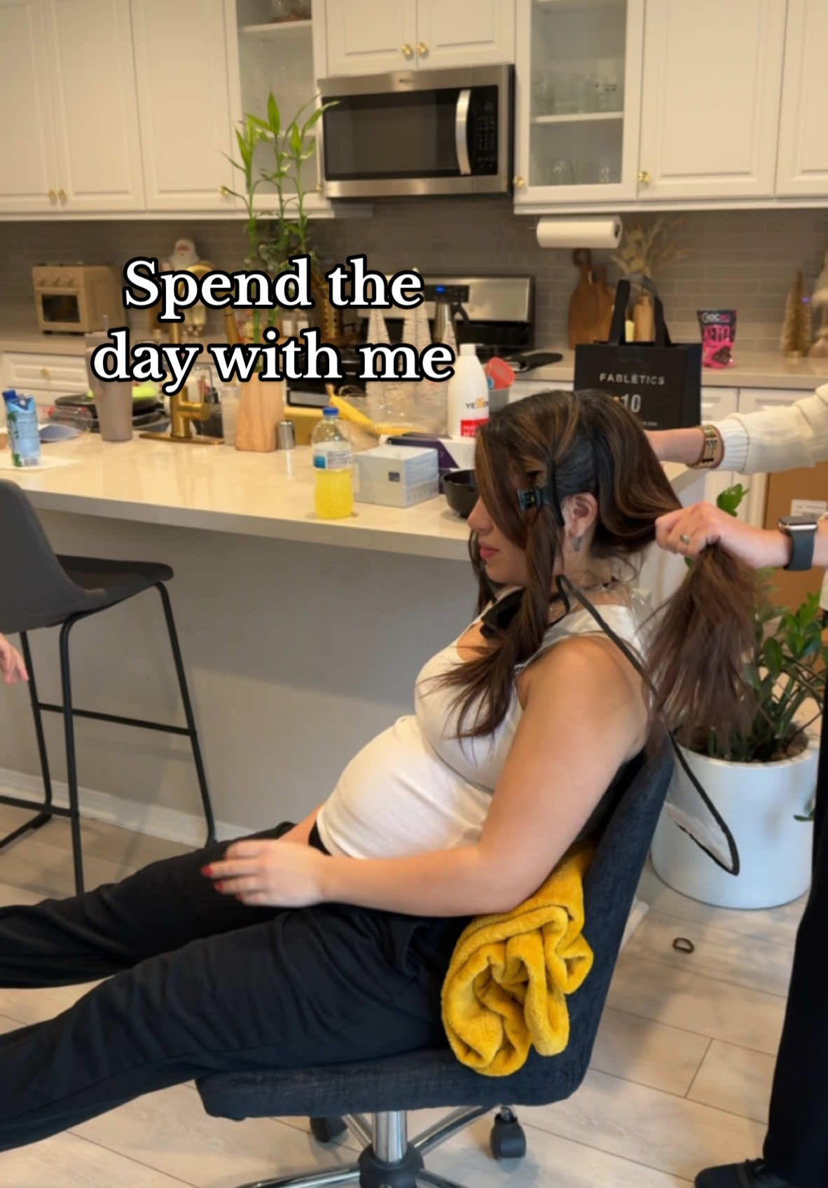 A little bit on how my Sunday  went yesterday 😅🤰 we are good and I loved how the hair turned out !!! What do we think? #pregnanttiktok #Lifestyle #relatable #minivlog #foryou 