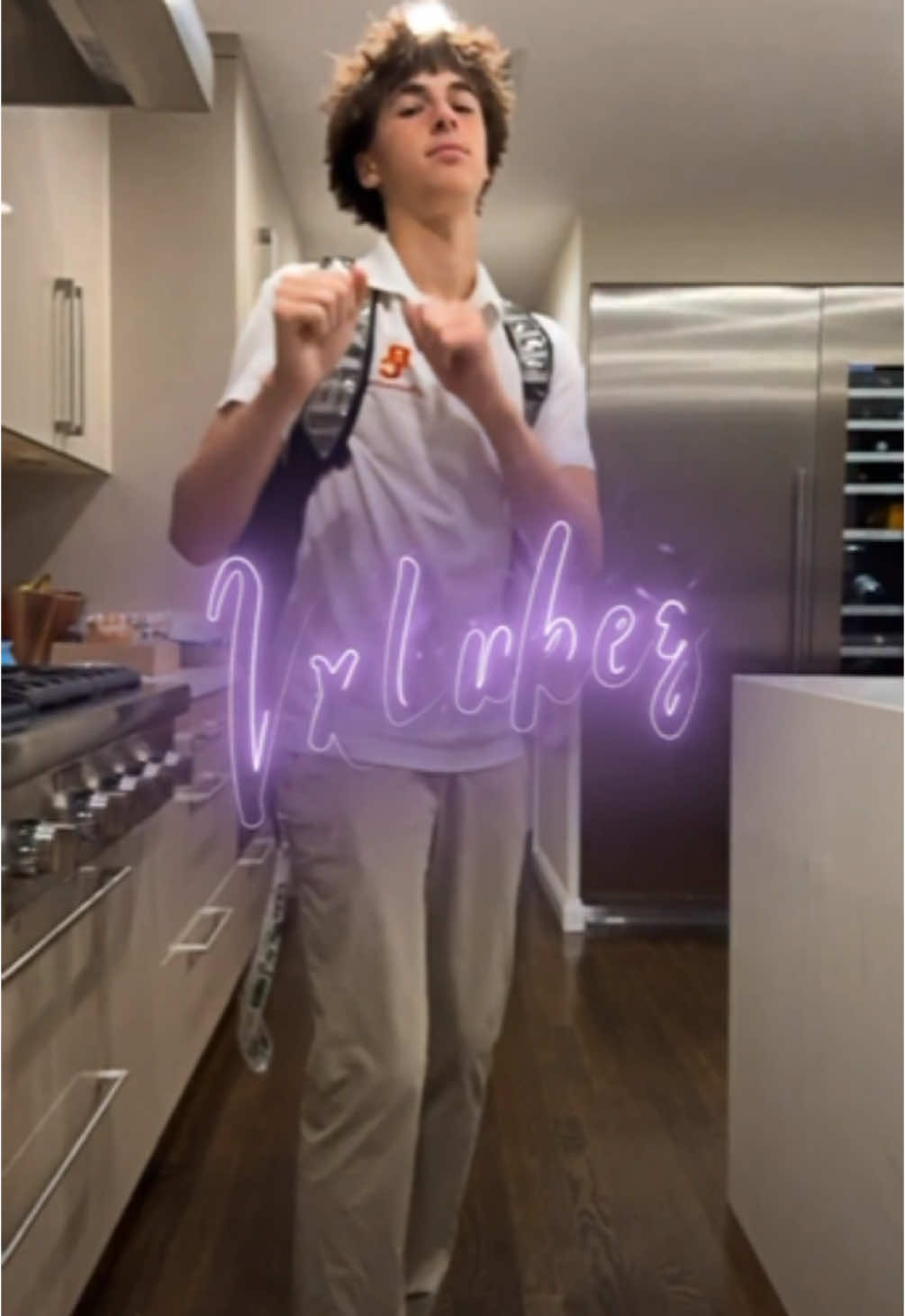 DAMN GURRL ! #fypシ #foryoupage #vxlukez #aftereffects #viral #xyzbca #blowthisup #omgpage #trending #viraltiktok #edit #famous #transitionedit #velocity 