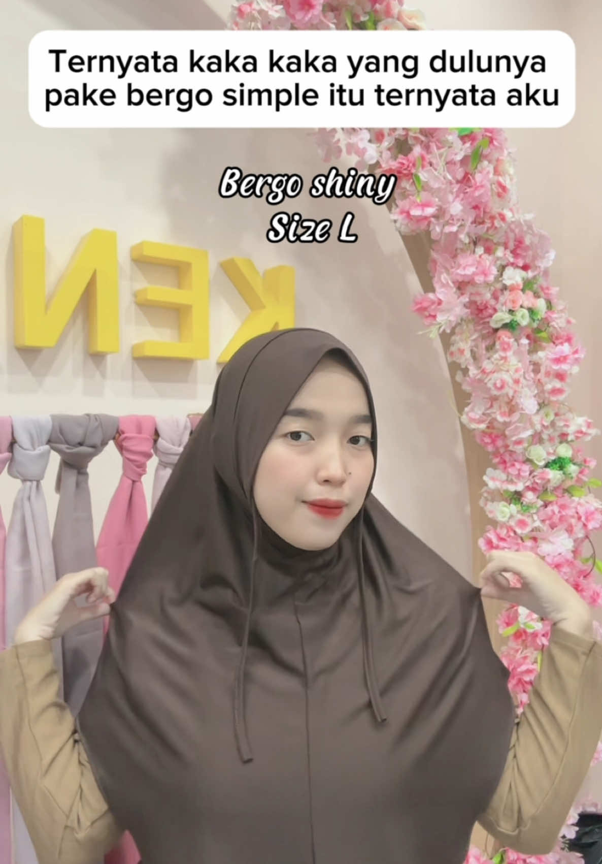 Makin tua makin gak mau ribet🙌🏻🤩🥳🥰#kenanhijabofficial #racunhijabkenan #KenanProdukLokal #stylehijab #antigerah #jerseykenanbyhansya #kenanhijabindonesia #cantik #hijabers #rekomendasihijabinstan 