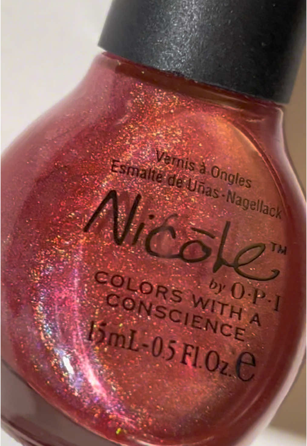 I have Nicole by OPI Holly-Pop Red estimated to have been released for holiday 2003. OPI released several holo polishes in their core line in 2003 in the Summer for Shore collection. Crim-sun from that collection is a match to this one, as they often released identical shades in both lines in the same years as a way to capitalize with their regular customers and the younger “Nicole” clientelle.  #vintagenailpolish #nailtok #holidaynails #holographicnails #holonails #vintage #2000s #y2k #nostalgia #nostalgic #vintagecosmetics #vintagemakeup #y2knostalgia #2000snostalgia #throwback 