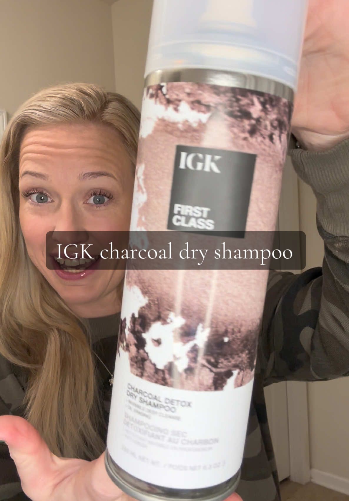 Run yall!! Its as good as everyone says! 👏🏻👏🏻👏🏻 #dryshampoo #sogood #igkhair #MomsofTikTok #hairtok 