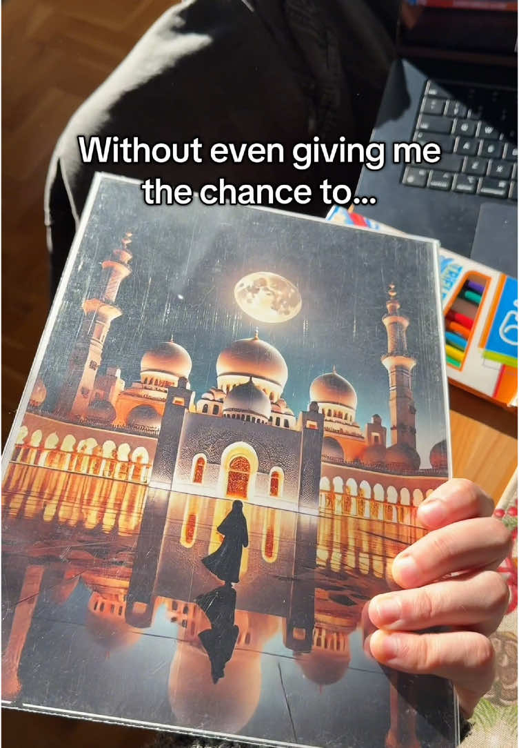 Perfect Islamic gift doesn’t exist… 🥹🎁