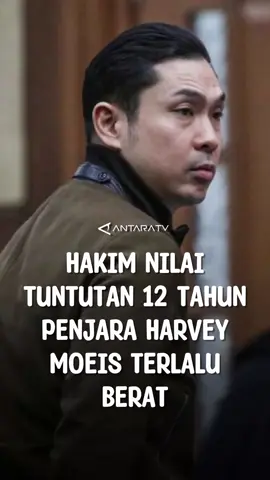 Majelis hakim Pengadilan Tindak Pidana Korupsi Jakarta menilai tuntutan pidana penjara yang diajukan jaksa penuntut umum selama 12 tahun terhadap terdakwa Harvey Moeis selaku perpanjangan tangan PT Refined Bangka Tin (RBT) terlalu berat. #HarveyMoeis #PengadilanTipikor #KasusKorupsi #HukumIndonesia #Keadilan #PenyelesaianKasus