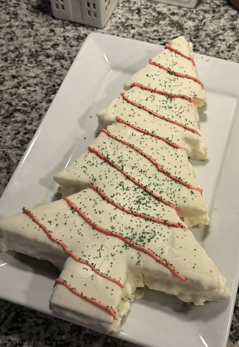 Replying to @Instacart say less 🎄🧁✨ #littledebbie #littledebbiechristmastreecakes #homemade #christmasbaking #holidaybaking 