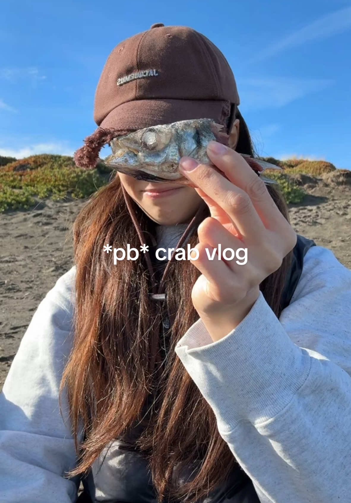 ok….this might be THEE biggest crab i’ve ever caught😭🦀💫