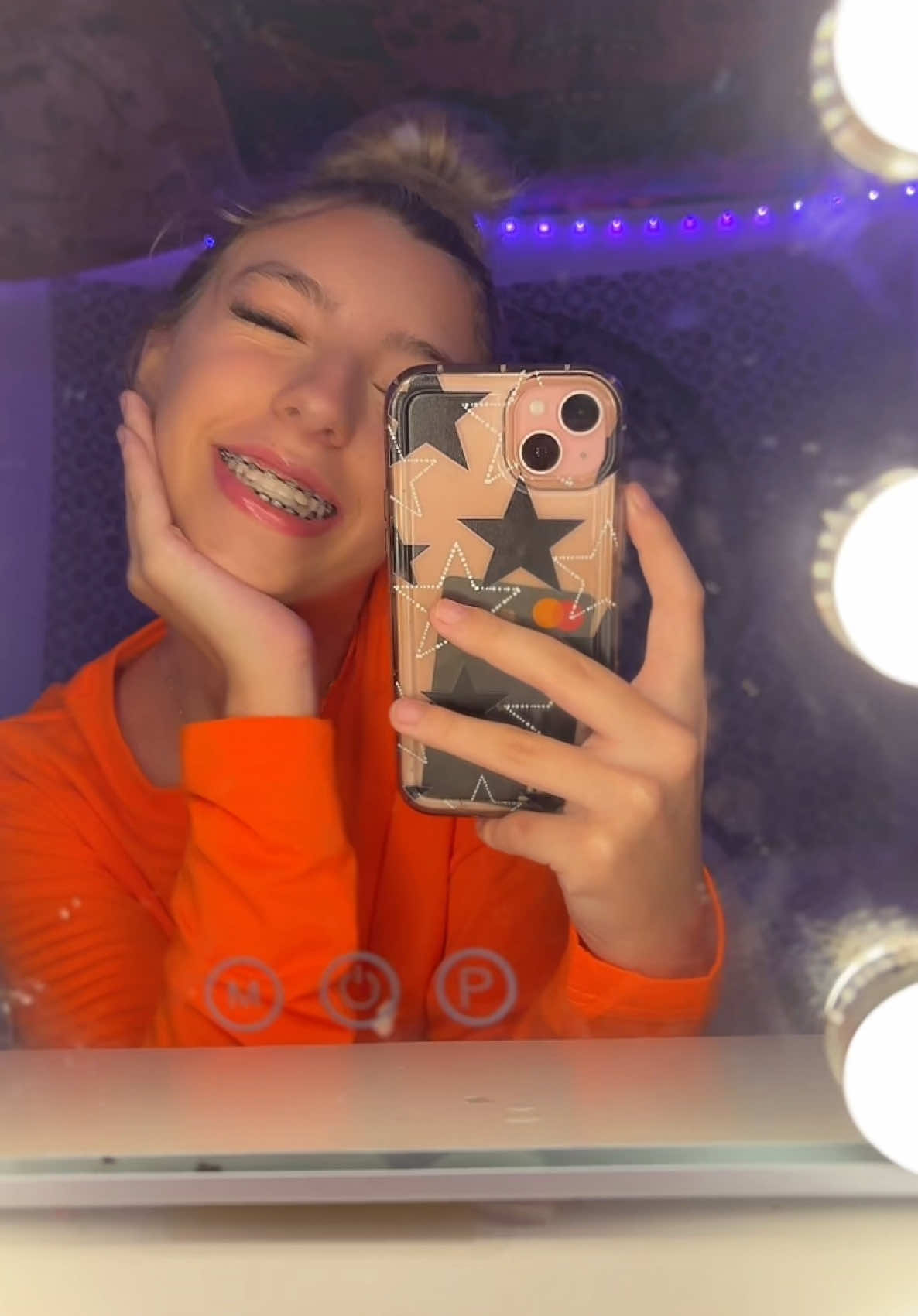 neon practicee 🧡 #dirtymirror #fyp #sza #newalbum #staywoke #fypp #christmas #neon #volleyball #inmateorange 