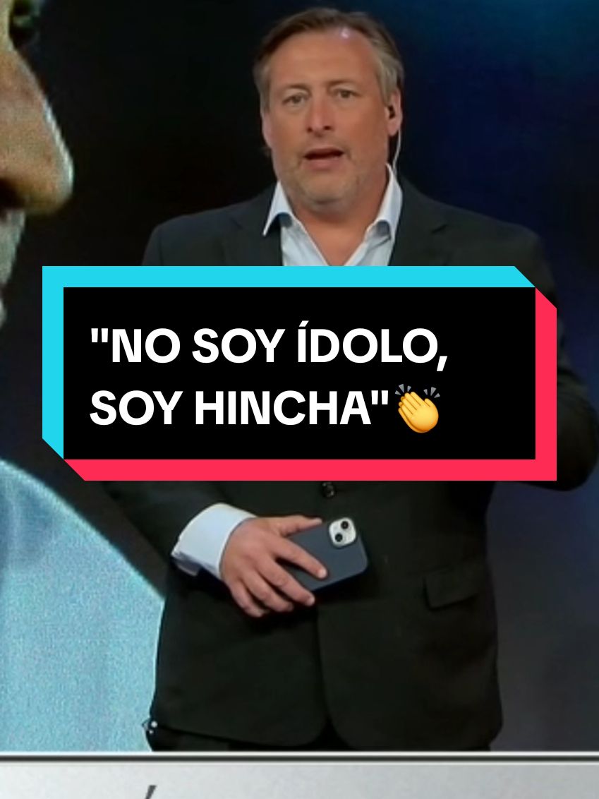 ¡ÌDOLO NO, HINCHA SÍ! 👏✨️ Gustavo #Costas no se considera ningún ídolo, pero su amor por #Racing no se discute ▶️ Más #SportsCenter en #DisneyPlus #TikTokDeportes #futbol #entrevista #Gustavo #hincha 