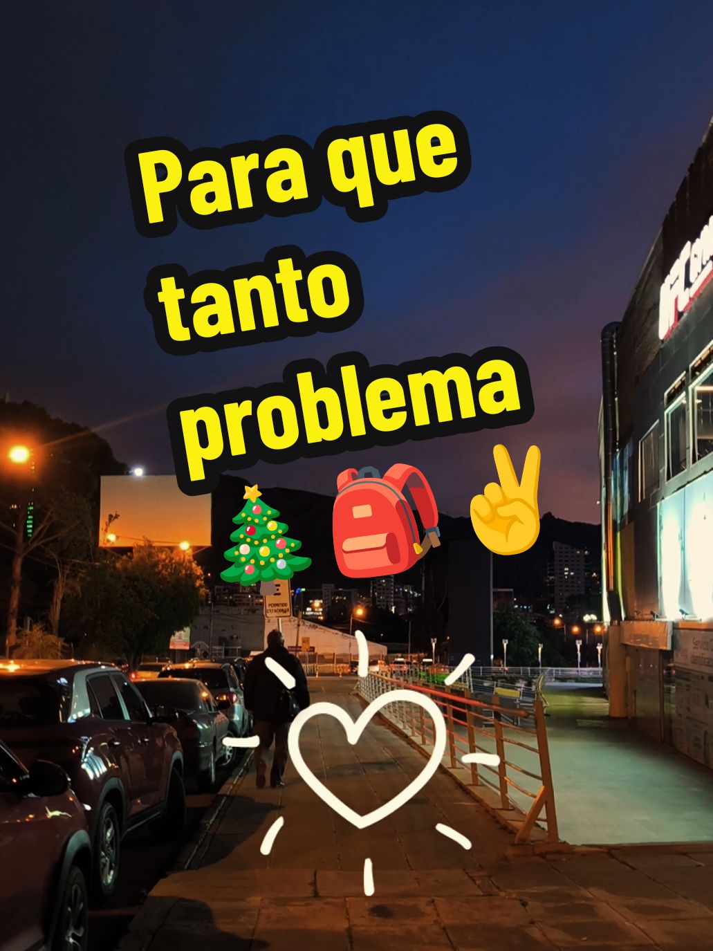 Pero que necesidad, para que tanto problema.🎒 #peroquenecesidad #peroquenecesidadparaquetantoproblema #juangabriel #caligaris #rolitaschidas #christmas #christmastiktok #fyp