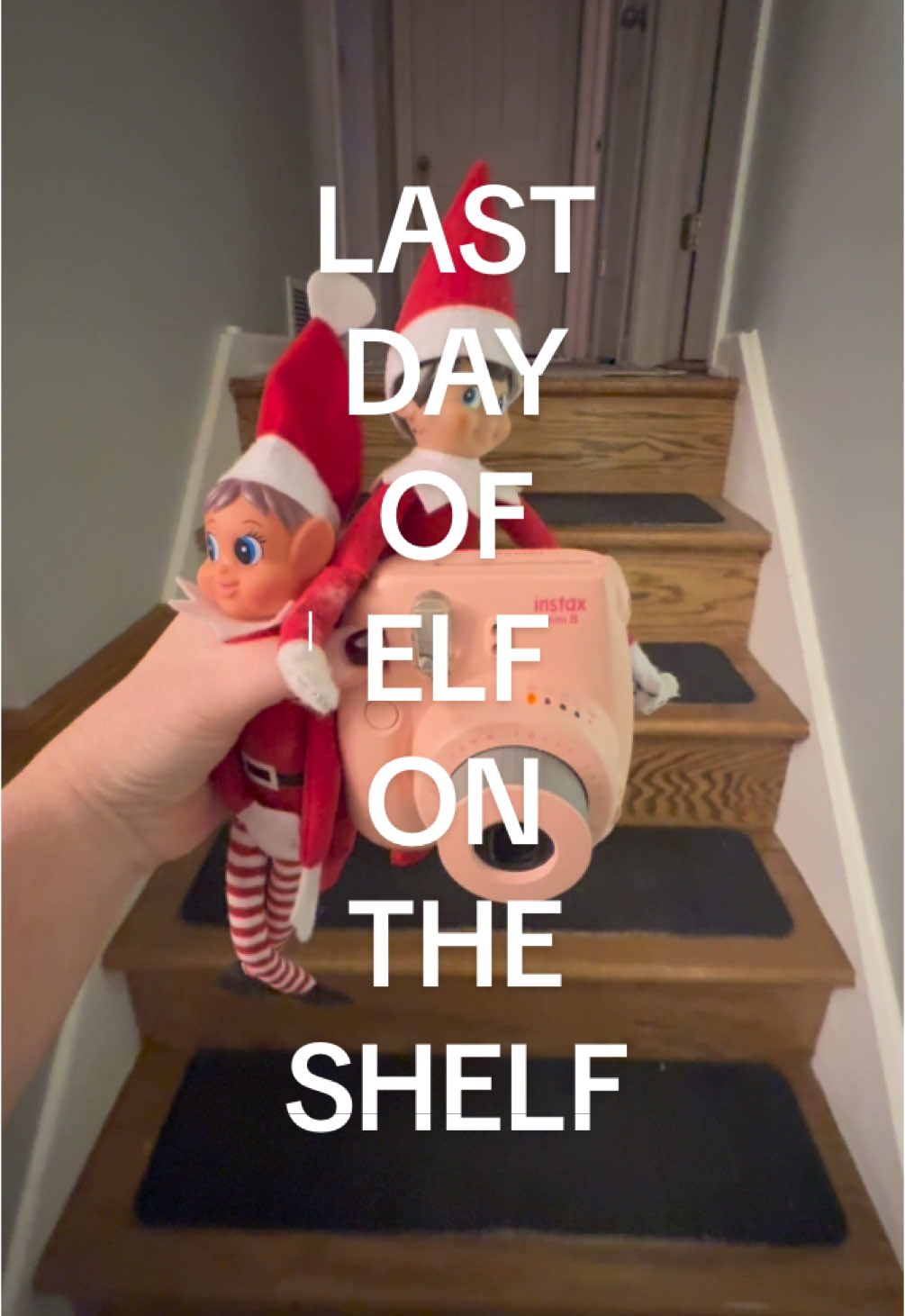 We did it ✨✨✨ #elfontheshelfideas #elfontheshelf #elfontheshelfchallenge #MomsofTikTok #toddlermom 