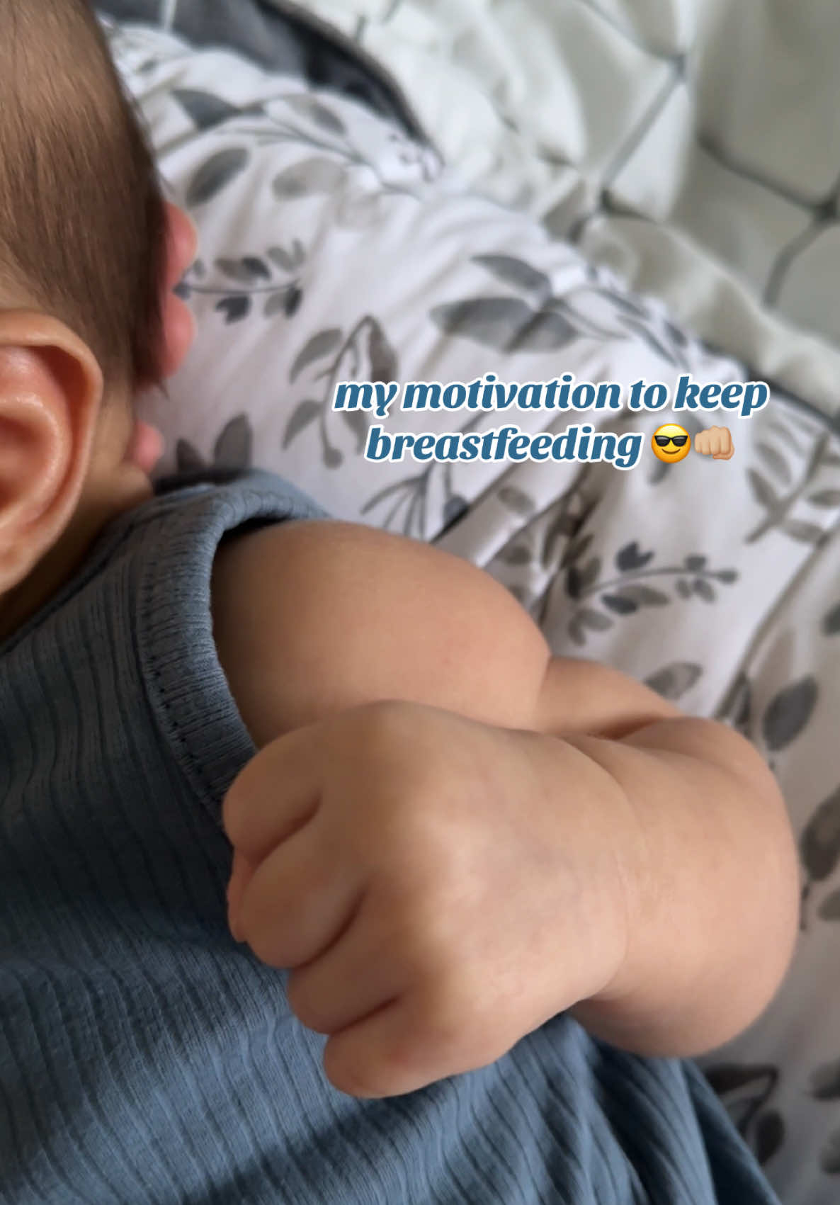 i mean…he’s the boss 😎👊🏼 #fyp #fyppppppppppppppppppppppp #fypage #baby #breastfeeding #newborn #littleboss #babyboy 