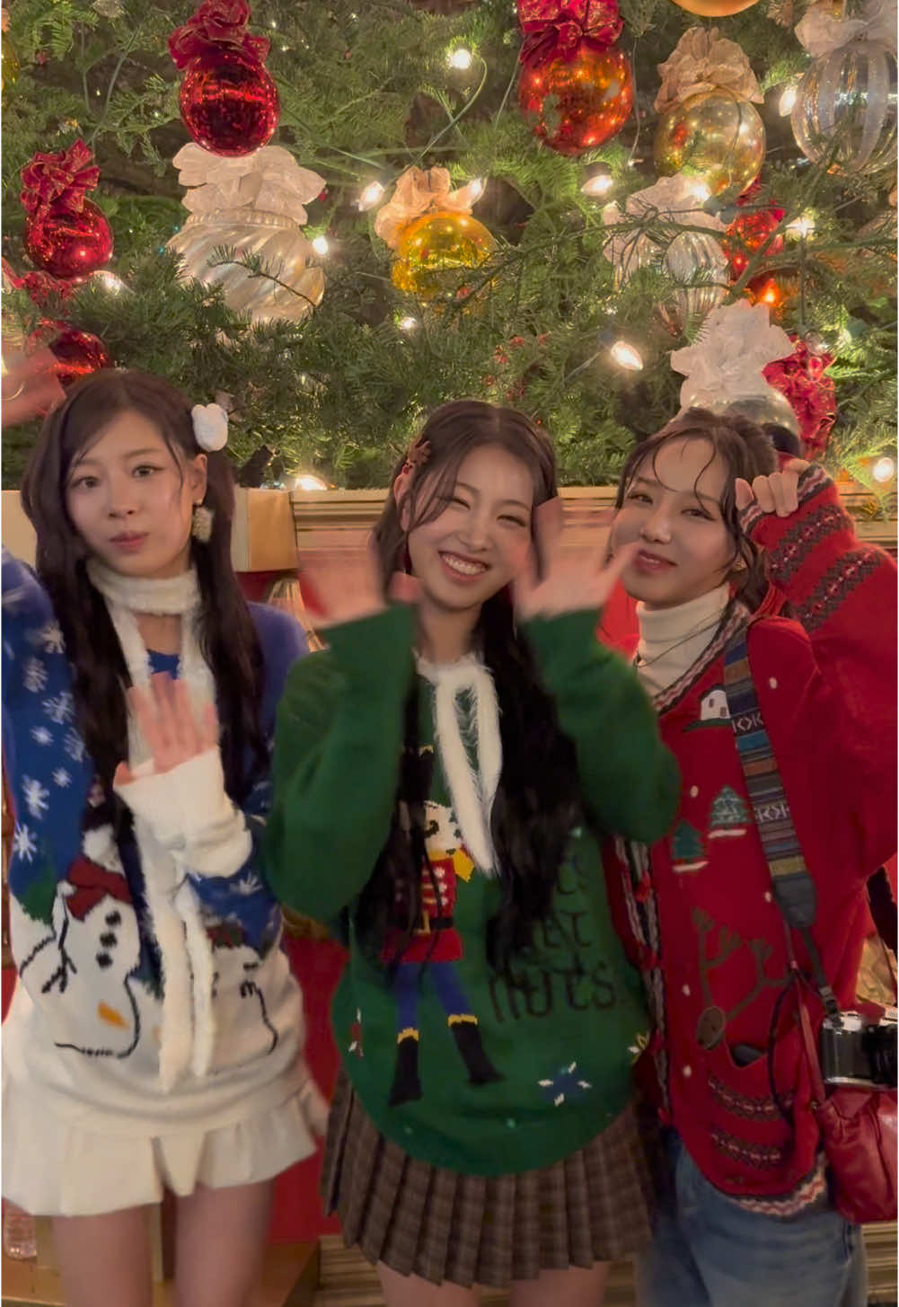 abluming Christmas 🎄✨ | short & sweet | #ablume #어블룸 #ARAN #아란 #SAENA #새나 #SIO #시오 #Merry_Christmas🎄 