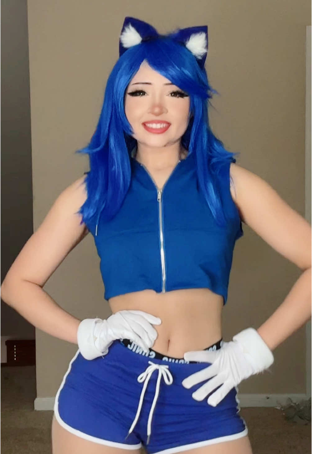 I CANT ESCAPE THIS SONG😭 #sonicthehedgehog #soniccosplay #soniccosplayer #sonicthehedgehogcosplay #cosplaydance 