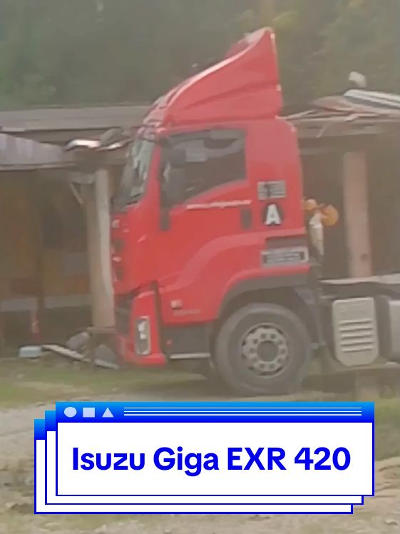 #isuzugiga #isuzuexr #isuzutrucksmalaysia #isuzumotors #japantruck #ninjavanmalaysia #tractorhead #tractortruck #malaysiatiktok #viral #fyp #pasirputeh #lorimalaysia #foryoupage #sunset #evening 