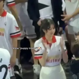 sneaky glances >>>> #viewjune #viewbenyapa #junewanwimol #xuhuong 