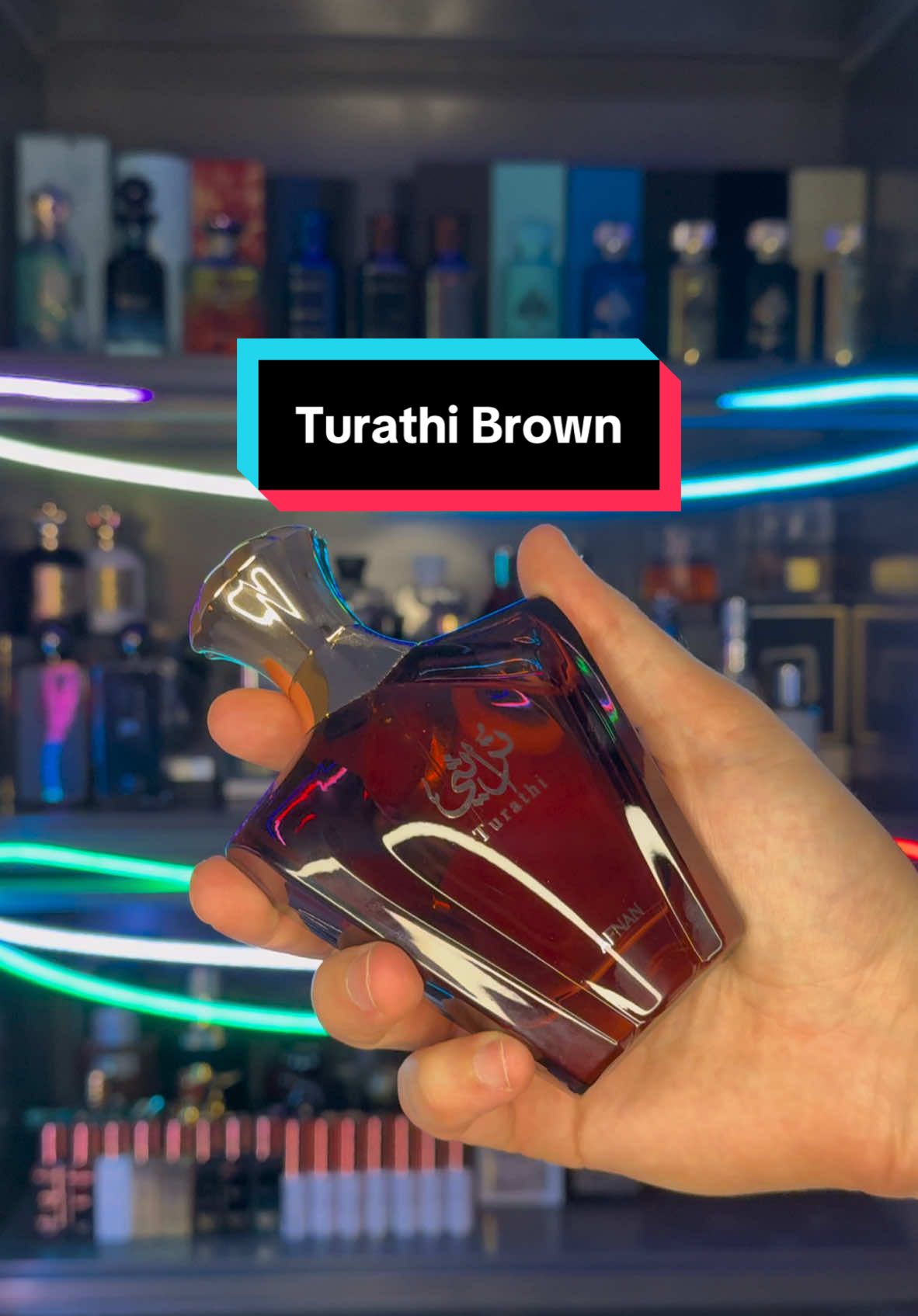 Turathi Brown is a masculine spicy vanilla fragrance for the fall / winter months Its got some balsomic notes, some ozonic notes, and a bit of rose