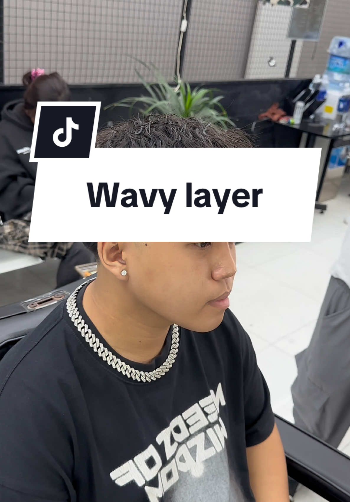 Wavy layer nha anh em 😍😍 #barber #barberstudio #cattocdep #hocmon #wavy #layer 