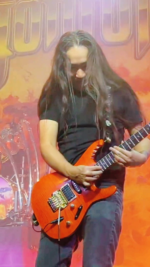 dragon force #hermanlisologuitar #hermanlisolo #samtotmansologuitar #samtotmansolo #greetingsmetal #longervideos #longervideo #dragonforce #challengeguitarlick #challengelickguitar #lickguitarchallenge #techniqueguitar #techniquegitar #challengegitar #challengelick #challengeoftheday #viral #fypシ #fyp #fouryourpage #fouryour #fouryoupage #fouryou 