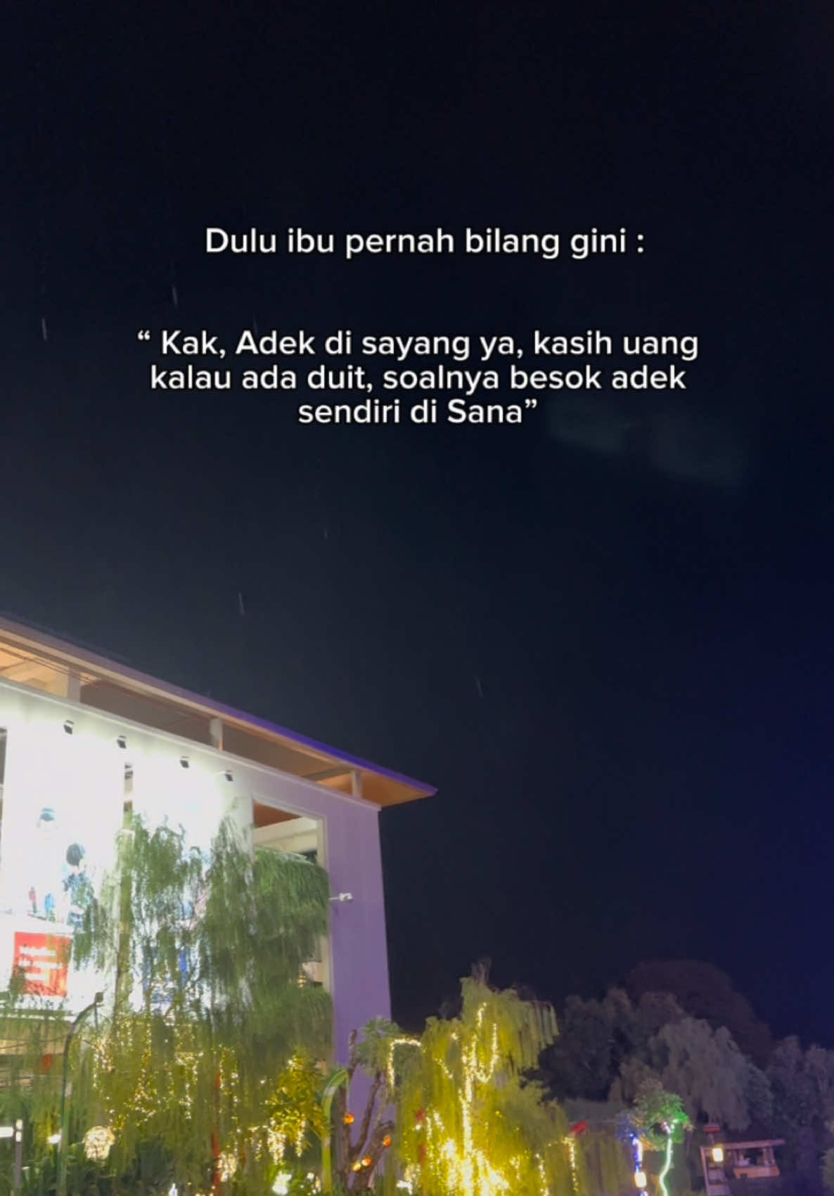 Orang Tua dulu sering sekali bilang seperti ini, jangankan kalian aku aja sedih mendengar istilah ini🥹, di ambil aja Hikmah dari Istilah itu, bagaimana pun “Wallahu A'lam Bishawab “ #allah❤️ #livingworldbali #vibes #hariibu #anakbungsu 