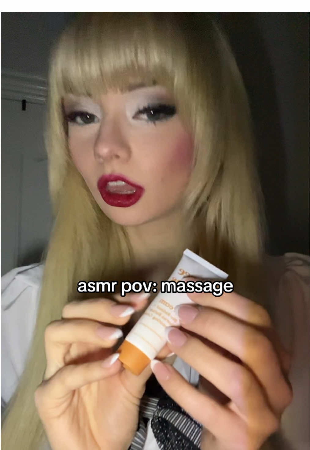 Okay! #asmr #fypage #asmrtriggers 