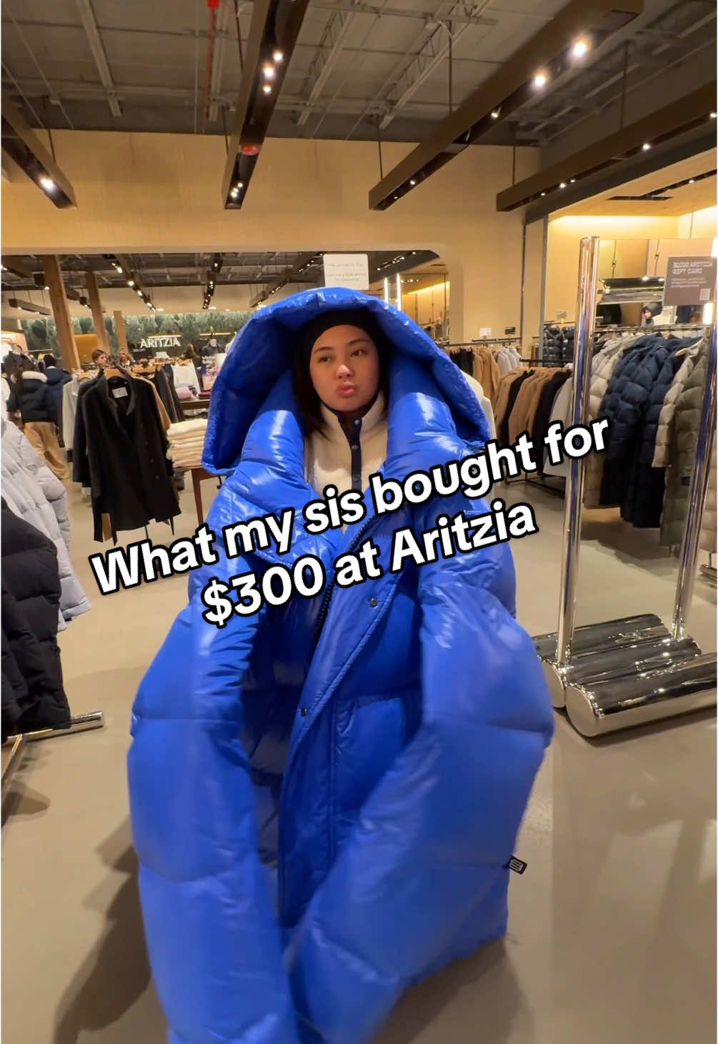 What my sis bought with her $300 giftcard to @Aritzia #aritzia #birthdaygift #christmasgift 