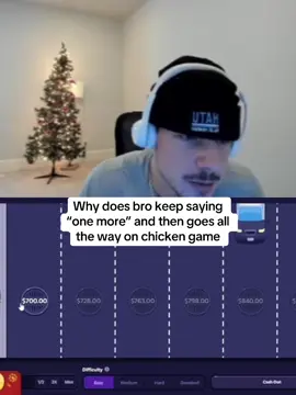 ONE MORE = CHICKEN CROSSING THE ROAD #livestream #streamer #crossyroad #fyp 