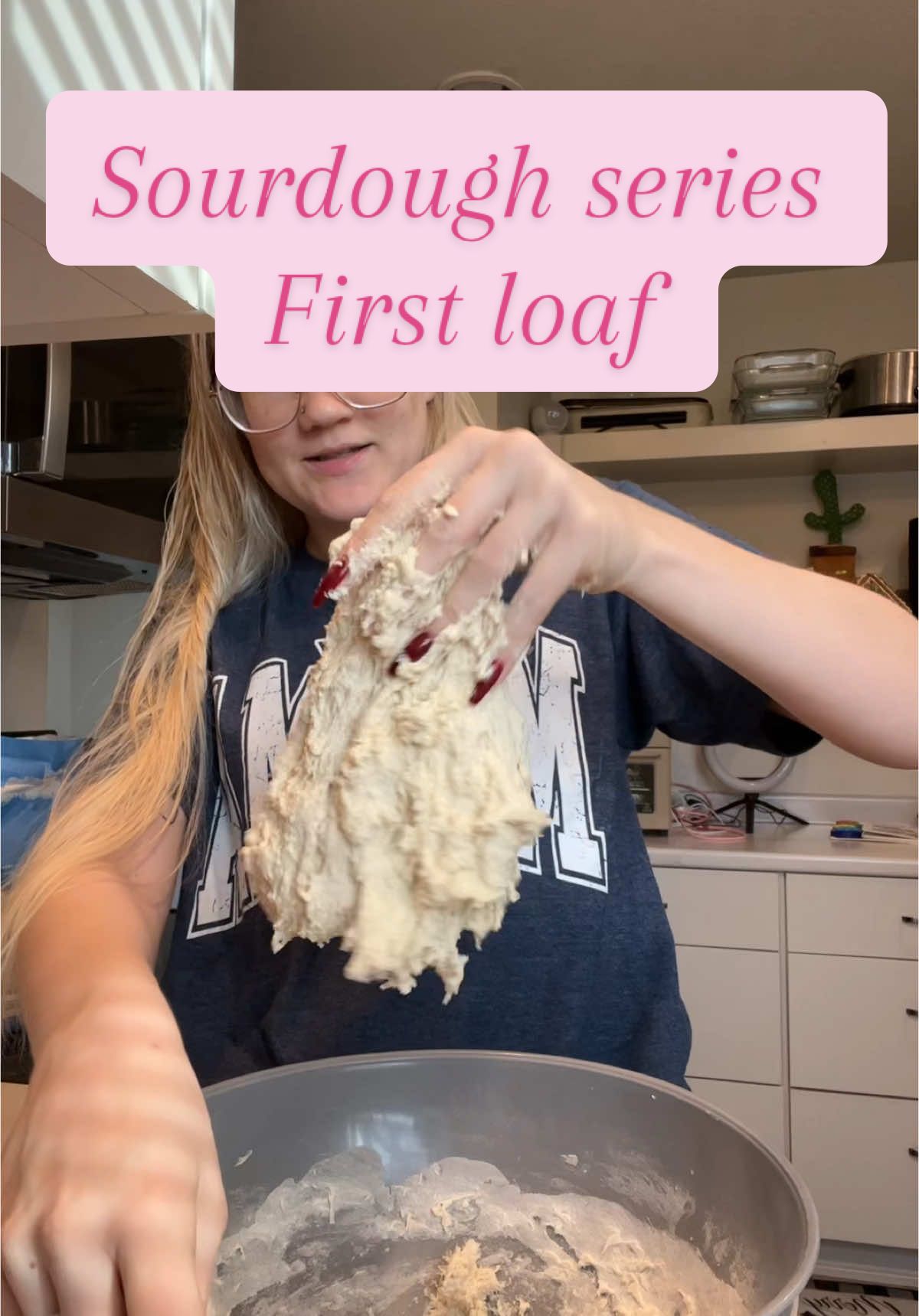 First loaf with the new startet, juniper! #sourdough #sourdoughstarter #sourdoughbread 