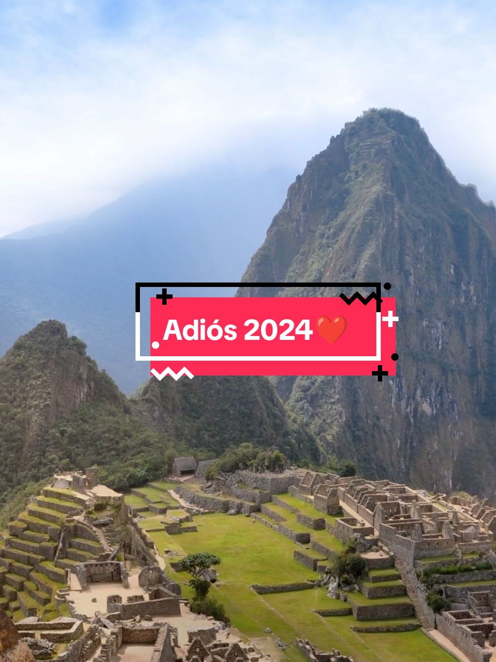 ¡Despedimos el 2024 con el corazón lleno! ❤️ Este año fue un viaje inolvidable por los paisajes y culturas más extraordinarias del Perú. Cada lugar nos recordó la grandeza de este país y la alegría de compartirlo contigo. ¡Que el 2025 nos lleve aún más lejos, siempre en Perú! #Perú #VisitPerú #2024 