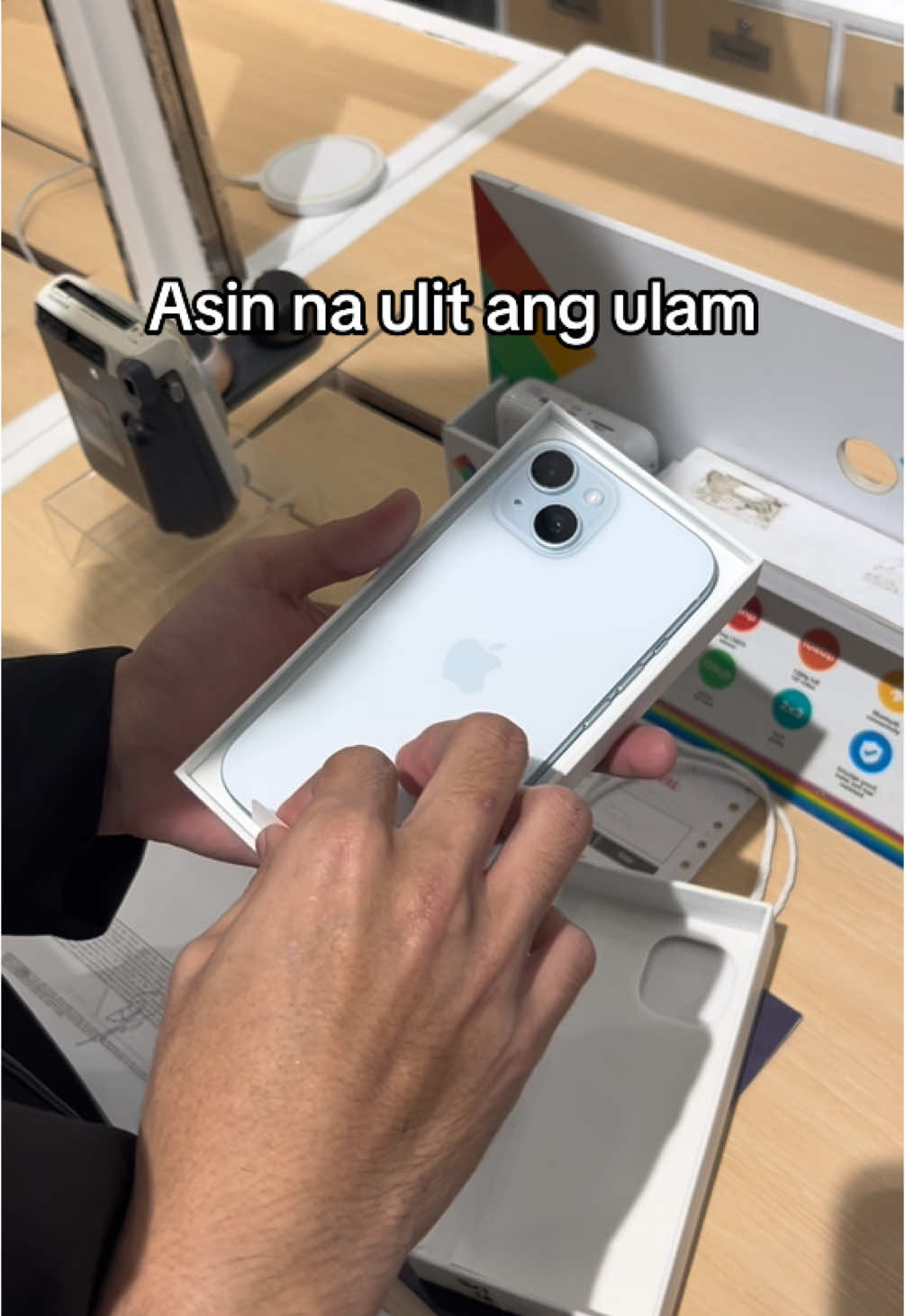 kaka-deserve to 🙂‍↔️🤯 the Asin again #iphone15 #theloopbypowermaccenter 