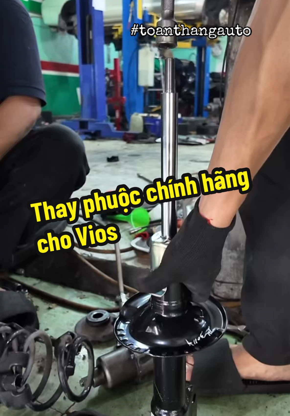 Thay phuộc chính hãng cho Vios #toanthangauto #xuhuongtiktok #xuhuongtiktok2024 #quan8 