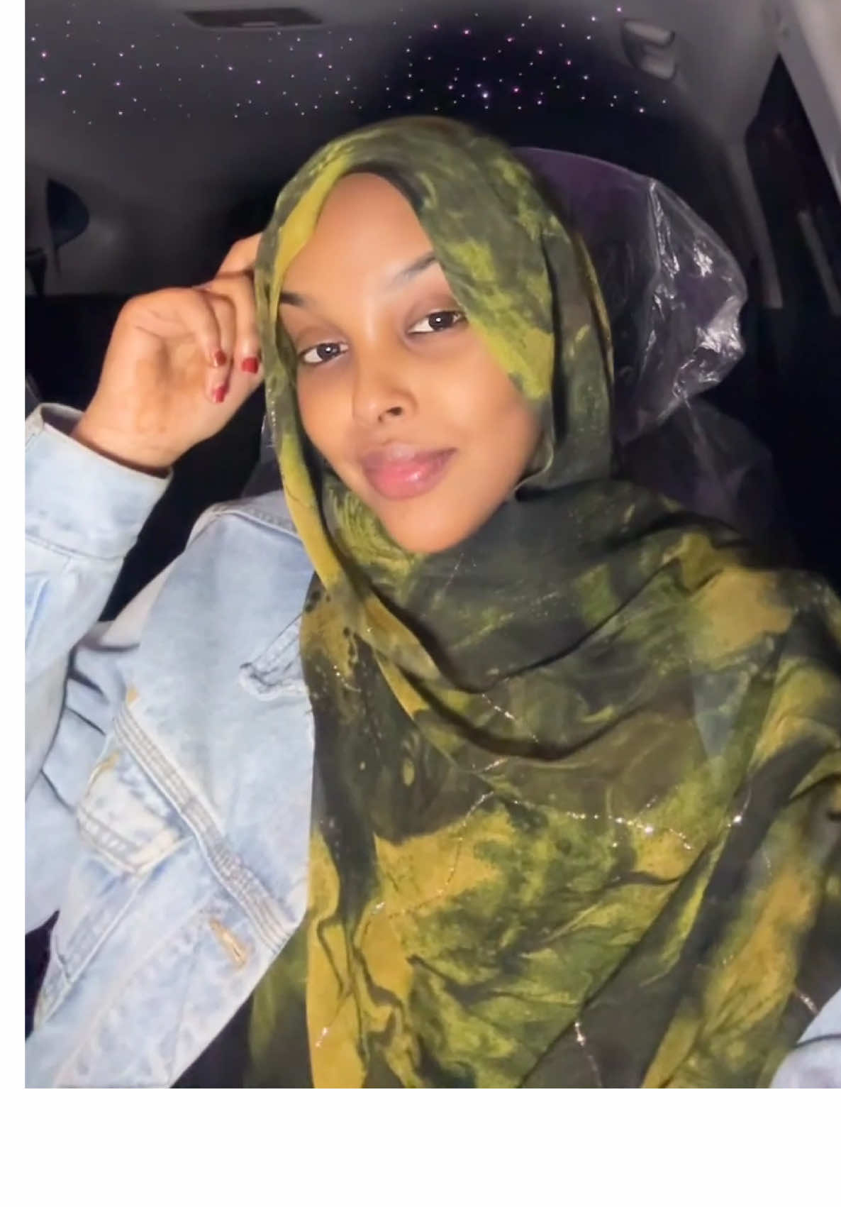 Challenge accept @Nazrin kalgacal collection 🛍️ #ilmadii_qarsonayd #fyp #beatiuful #somalilandtiktok💚🤍❤ #trendingvideo #nazriincollection #trendingvideo #hargeysa #beatismile 