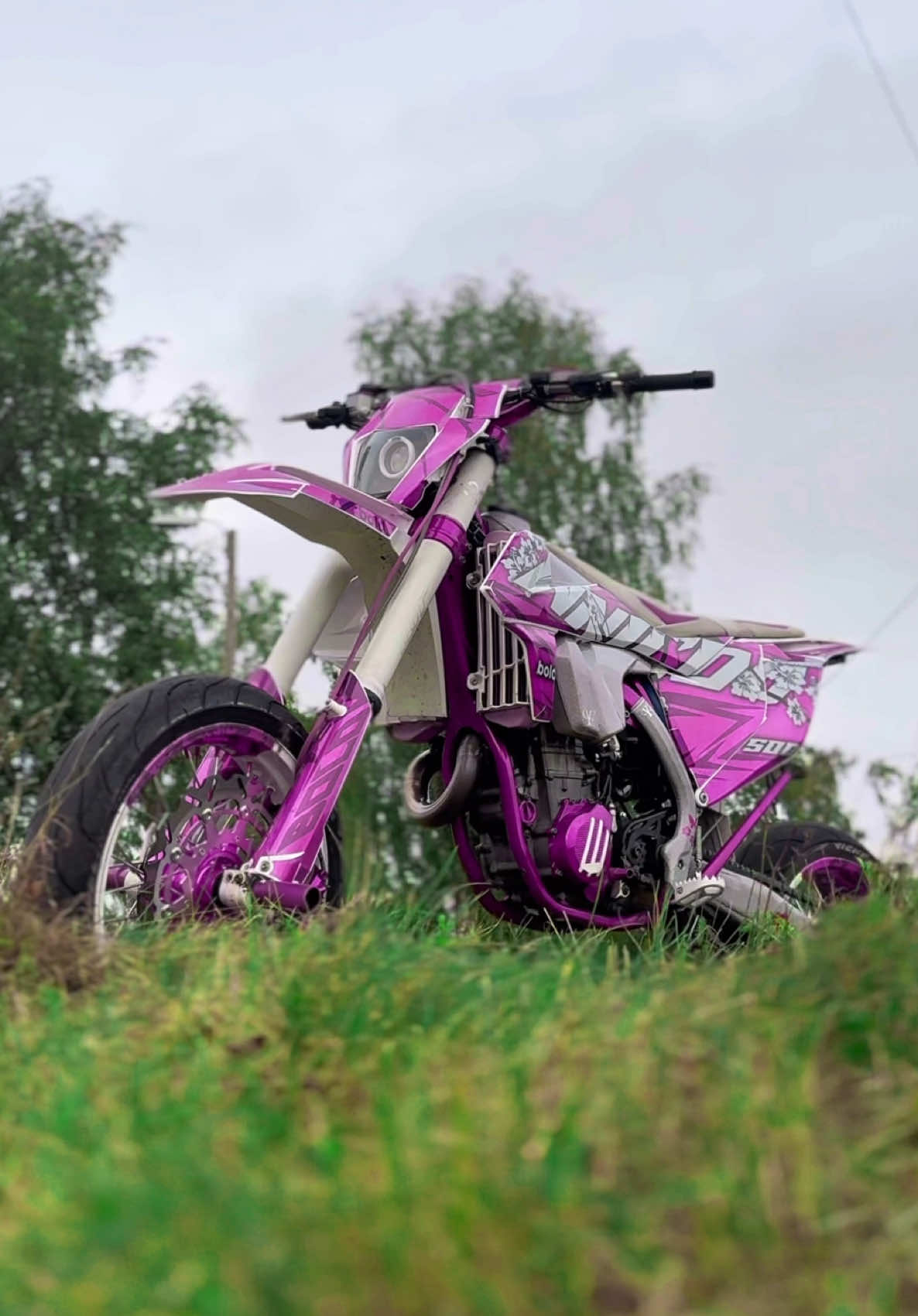 Merry Christmas 🎅🎁  #fyp #foryou #ktm #pink #supermoto #boldfamily 