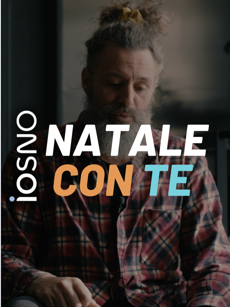 🌟 Regalati Te Stesso per Natale 🎄 C’è un momento, a Natale, quando scartiamo un regalo 🎁, in cui ci fermiamo. L’attesa, la curiosità, quel sottile brivido di sorpresa. Ma hai mai pensato che il regalo più prezioso non sta sotto l’albero? È dentro di te. 💫 Il primo dono che puoi fare, quest’anno, è regalarti Te Stesso. ✨ Fermati, respira, guarda dentro. Chi sei davvero? Non chi pensi di dover essere, non chi cerchi di mostrare agli altri, ma chi sei, qui e ora. 🪞 Forse c’è una parte di te che non hai mai veramente accolto. Forse c’è una voce interiore che hai messo a tacere per troppo tempo. Ascoltarla, accettarla, amarla: questo è il dono più grande che puoi ricevere. 💝 Ma c’è di più. Quando ci accettiamo e ci doniamo agli altri nella nostra forma più autentica, accade una magia. ✨ Diventiamo un regalo. Una versione di noi stessi inaspettata, sincera, vera. Non abbiamo bisogno di maschere 🎭, non dobbiamo cercare di spiccare o convincere. Semplicemente siamo. E questo, per chi ci ama, è un dono straordinario. 🌟 Pensa alla luce che puoi portare. 💡 Non serve essere perfetti. Basta essere presenti. Con tutto ciò che siamo, con la nostra autenticità, possiamo creare un Natale che non può non essere felice. Perché la gioia vera nasce dentro di noi 🌈 e si riflette, come uno specchio, su chi ci sta intorno. Questo Natale, dunque, regalati un momento. 🕰️ Un aggiornamento. Una nuova consapevolezza di te. Sarà il dono più bello che potrai offrire al mondo: la tua presenza, vera e luminosa. 🌍 ✨ Buon Natale, nella tua versione più autentica. ❤️ #CrescitaPersonale #Consapevolezza #Spiritualità #Natale2024 #Autenticità #AmorePerSeStessi #EssereSeStessi #Riflessione #GioiaInteriore #Equilibrio #Gratitudine #EsserePresenti #Motivazione #Serenità #VitaAutentica #AmoreUniversale #VivereIlPresente #Mindfulness #SviluppoPersonale #Connessione #Autostima #PaceInteriore #Cambiamento #RealizzazionePersonale #EssereFelici #AmoreVero #ForzaInteriore #LuceInteriore #CrescitaSpirituale #VivereConConsapevolezza