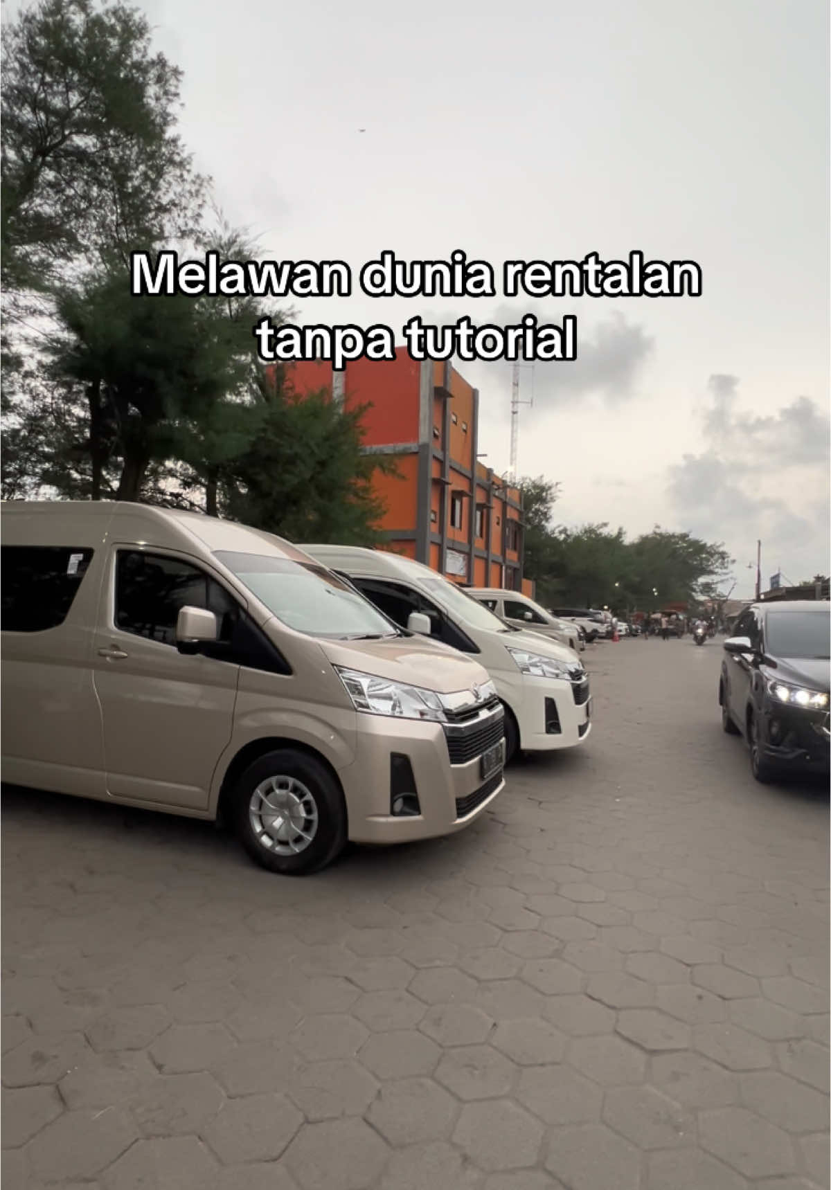 Tutor ng yt  Rental Car Sragen Armada : 	⁃	Hiace Premio 	⁃	Avanza Paket dengan sopir , Harga menyesuaikan lokasi dan tentunya bersahabat melayani : Antar jemput bandara, Pariwisata, Citytour, Perjalanan dinas, Kondangan, dll   whatsapp https://wa.me/+62895421718036 #rentalcar #rentalcarsragen #avanza #hiacepremio #sragen #solo #pariwisata #rentalwisata #wisata #citytour #fyp #foryou 