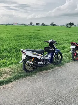 inpo nyore ju🥰#fizr_2stroke#fizrmodifikasi#fizrgantengstyle#2stroke#twostroke#agstyle5km 