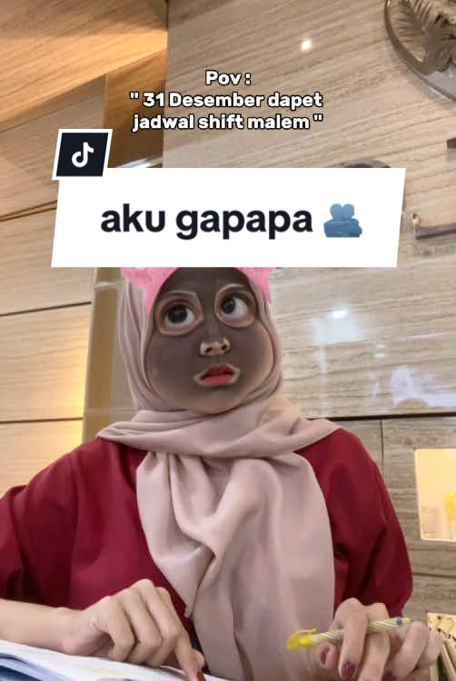 Ada yang sama ngga nih? 🥲😂 #pov #akhirbulan #justkonten #tahunbaru #msglow #foryoupage #msglowskincare #fyp #konten #fypシ 