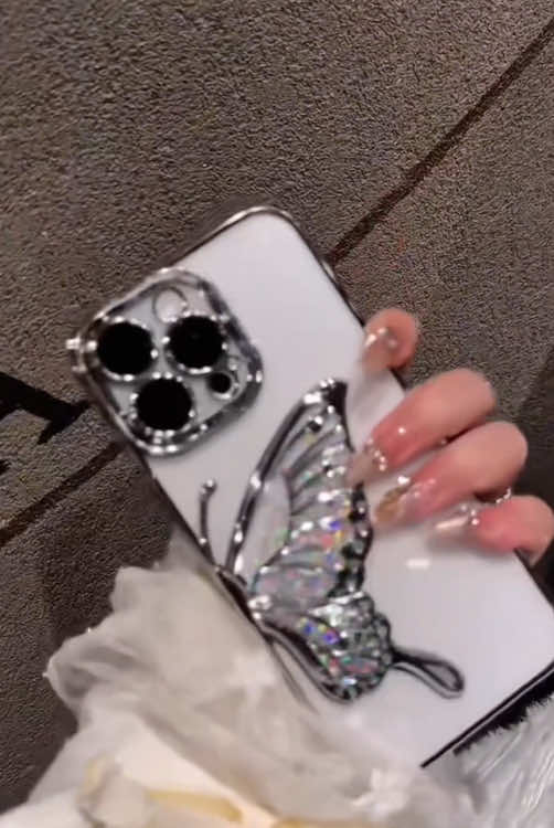 Hey everyone! Today, I’m bringing you a super cool phone accessory — phone skin stickers! If you're tired of the plain look of your phone and want to give it a fresh new 