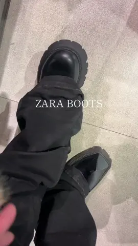 Zaraにあったブーツなんだけど靴先の形めっちゃ好き #zar #sale #rickowens #balenciaga 